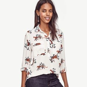 Ann Taylor Jungle Cat Popover Blouse - XS